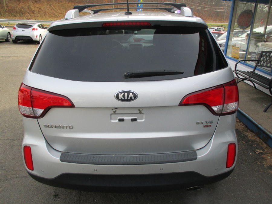 2014 Kia Sorento 2WD 4dr V6 EX, available for sale in Meriden, Connecticut | Cos Central Auto. Meriden, Connecticut 2014 Kia Sorento 2WD 4dr V6 EX, available for sale in Meriden, Connecticut | Cos Central Auto. Meriden, Connecticut
