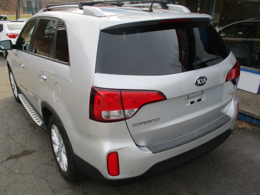 2014 Kia Sorento 2WD 4dr V6 EX, available for sale in Meriden, Connecticut | Cos Central Auto. Meriden, Connecticut 2014 Kia Sorento 2WD 4dr V6 EX, available for sale in Meriden, Connecticut | Cos Central Auto. Meriden, Connecticut