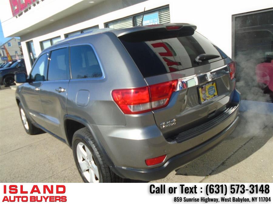 Used Jeep Grand Cherokee Laredo X 4x4 4dr SUV 2011 | Island Auto Buyers. West Babylon, New York Used Jeep Grand Cherokee Laredo X 4x4 4dr SUV 2011 | Island Auto Buyers. West Babylon, New York