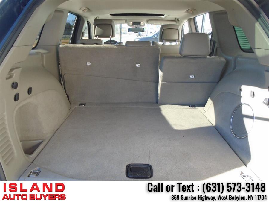Used Jeep Grand Cherokee Laredo X 4x4 4dr SUV 2011 | Island Auto Buyers. West Babylon, New York Used Jeep Grand Cherokee Laredo X 4x4 4dr SUV 2011 | Island Auto Buyers. West Babylon, New York