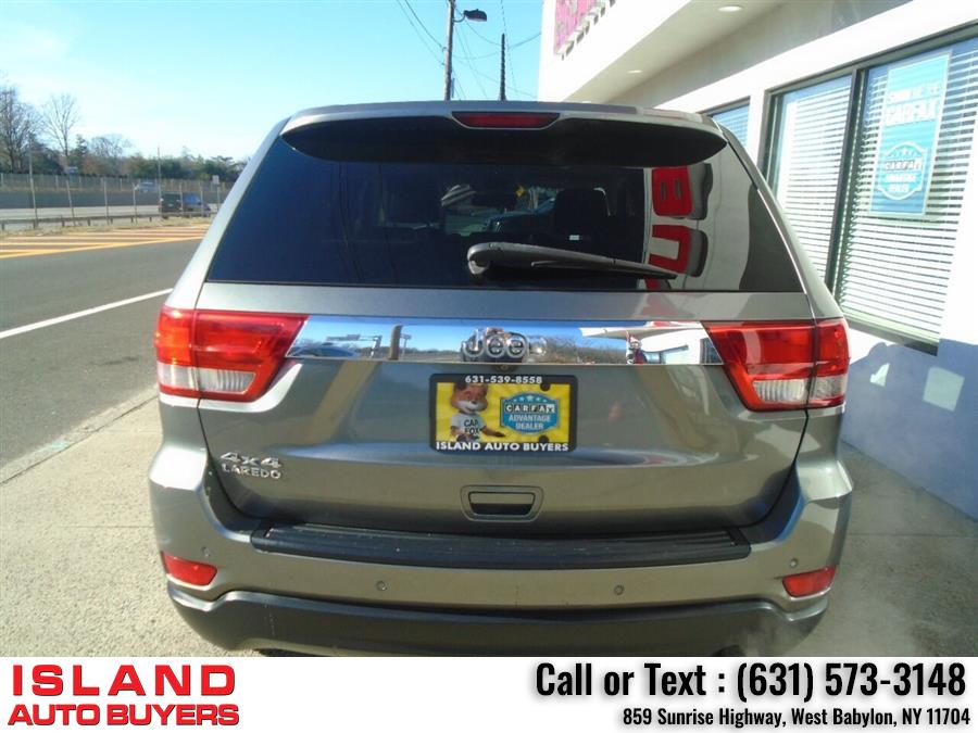 Used Jeep Grand Cherokee Laredo X 4x4 4dr SUV 2011 | Island Auto Buyers. West Babylon, New York Used Jeep Grand Cherokee Laredo X 4x4 4dr SUV 2011 | Island Auto Buyers. West Babylon, New York