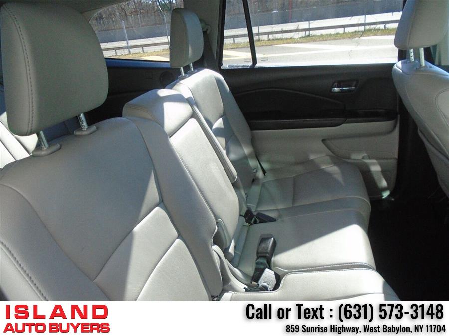 Used Honda Pilot EX L AWD 4dr SUV 2018 | Island Auto Buyers. West Babylon, New York Used Honda Pilot EX L AWD 4dr SUV 2018 | Island Auto Buyers. West Babylon, New York