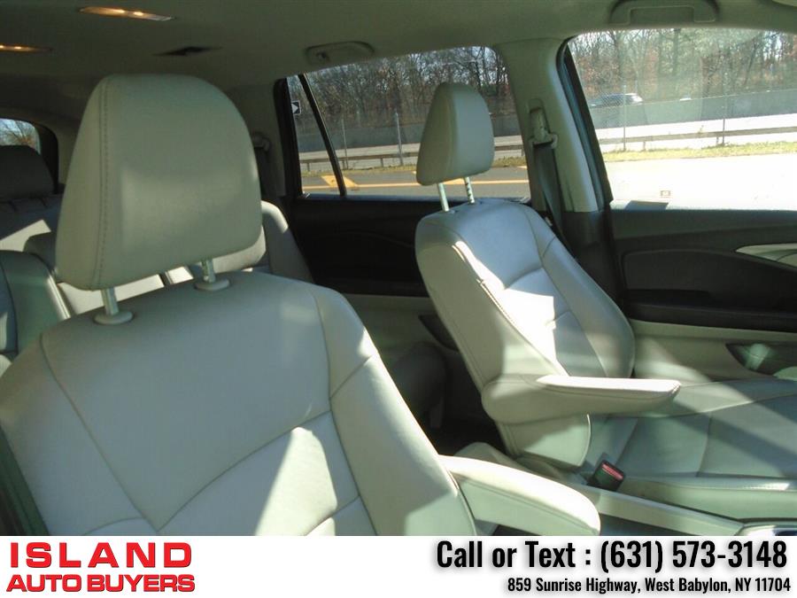 Used Honda Pilot EX L AWD 4dr SUV 2018 | Island Auto Buyers. West Babylon, New York Used Honda Pilot EX L AWD 4dr SUV 2018 | Island Auto Buyers. West Babylon, New York