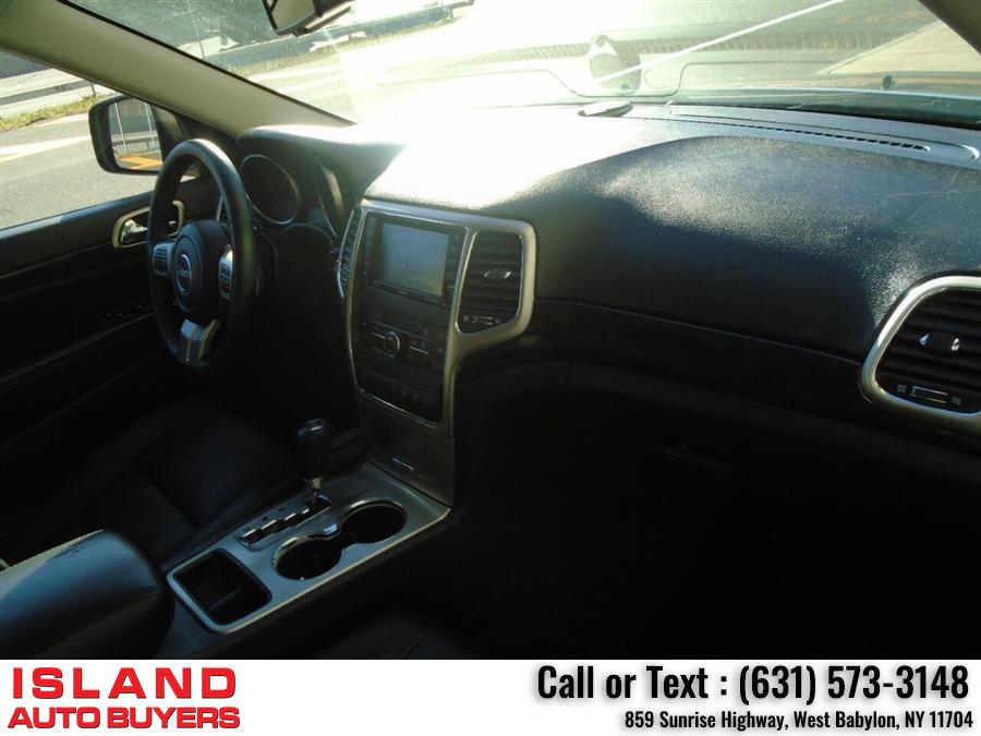 Used Jeep Grand Cherokee Laredo X 4x4 4dr SUV 2013 | Island Auto Buyers. West Babylon, New York Used Jeep Grand Cherokee Laredo X 4x4 4dr SUV 2013 | Island Auto Buyers. West Babylon, New York