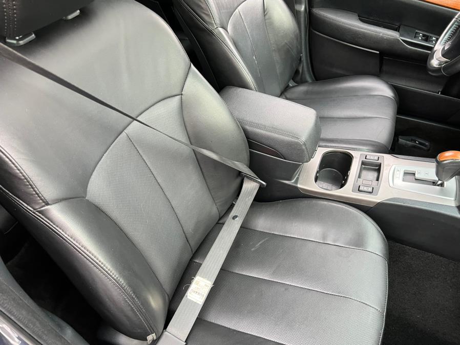 Used Subaru Outback 4dr Wgn H4 Auto 2.5i Limited 2013 | Mint Auto Sales. Islip, New York Used Subaru Outback 4dr Wgn H4 Auto 2.5i Limited 2013 | Mint Auto Sales. Islip, New York