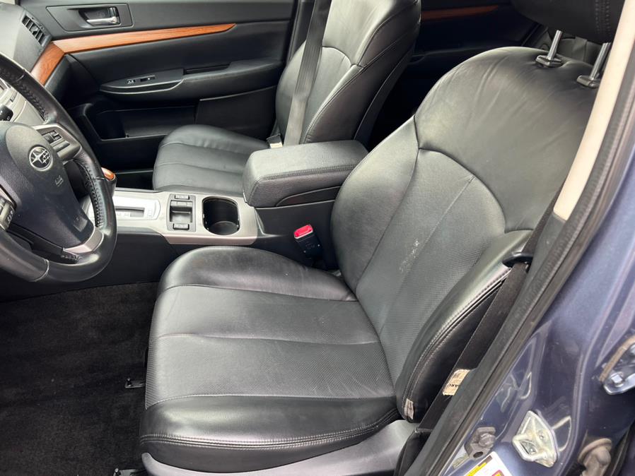 Used Subaru Outback 4dr Wgn H4 Auto 2.5i Limited 2013 | Mint Auto Sales. Islip, New York Used Subaru Outback 4dr Wgn H4 Auto 2.5i Limited 2013 | Mint Auto Sales. Islip, New York