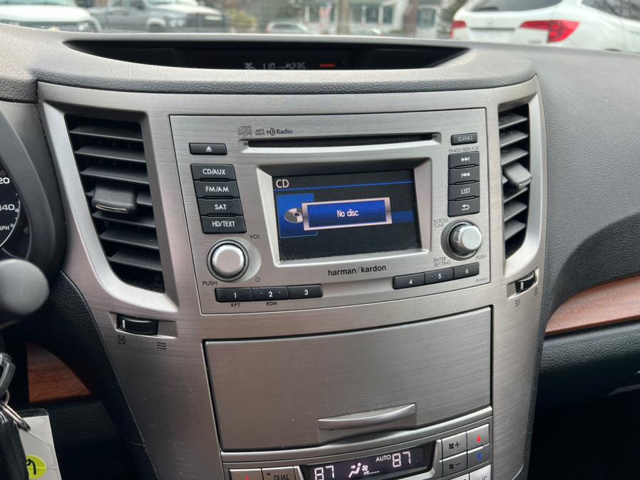 Used Subaru Outback 4dr Wgn H4 Auto 2.5i Limited 2013 | Mint Auto Sales. Islip, New York Used Subaru Outback 4dr Wgn H4 Auto 2.5i Limited 2013 | Mint Auto Sales. Islip, New York