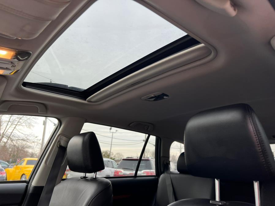 Used Subaru Outback 4dr Wgn H4 Auto 2.5i Limited 2013 | Mint Auto Sales. Islip, New York Used Subaru Outback 4dr Wgn H4 Auto 2.5i Limited 2013 | Mint Auto Sales. Islip, New York