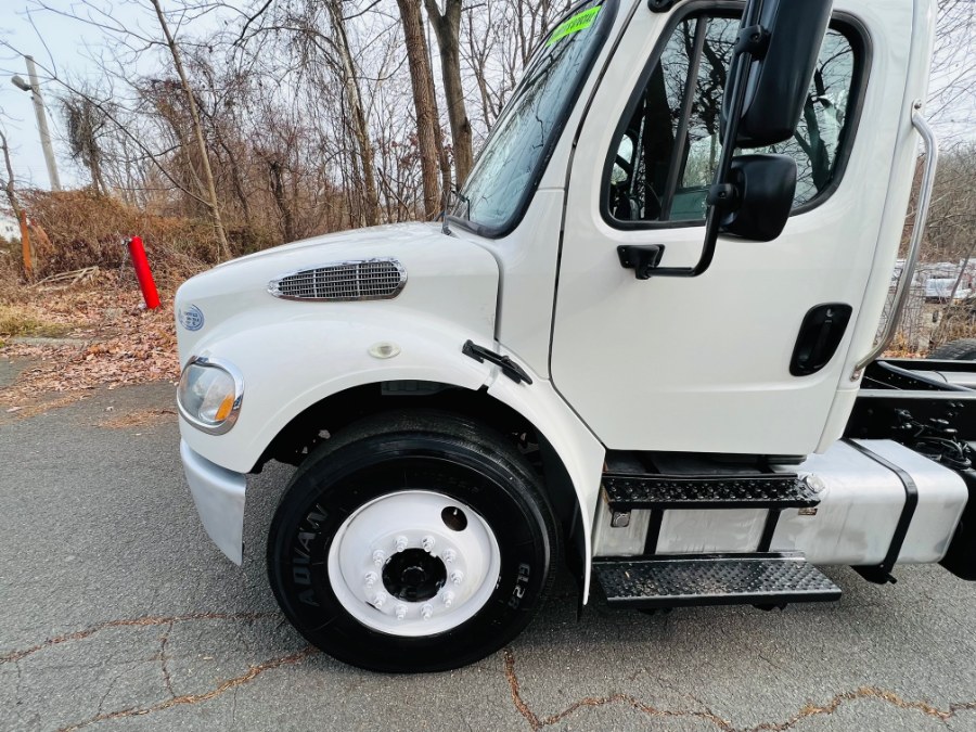 Used Freightliner M2 106 CAB & CHASSIS + CUMMINS ENGINE + AIR RIDE + NO CDL 2015 | NJ Truck Spot. South Amboy, New Jersey Used Freightliner M2 106 CAB & CHASSIS + CUMMINS ENGINE + AIR RIDE + NO CDL 2015 | NJ Truck Spot. South Amboy, New Jersey
