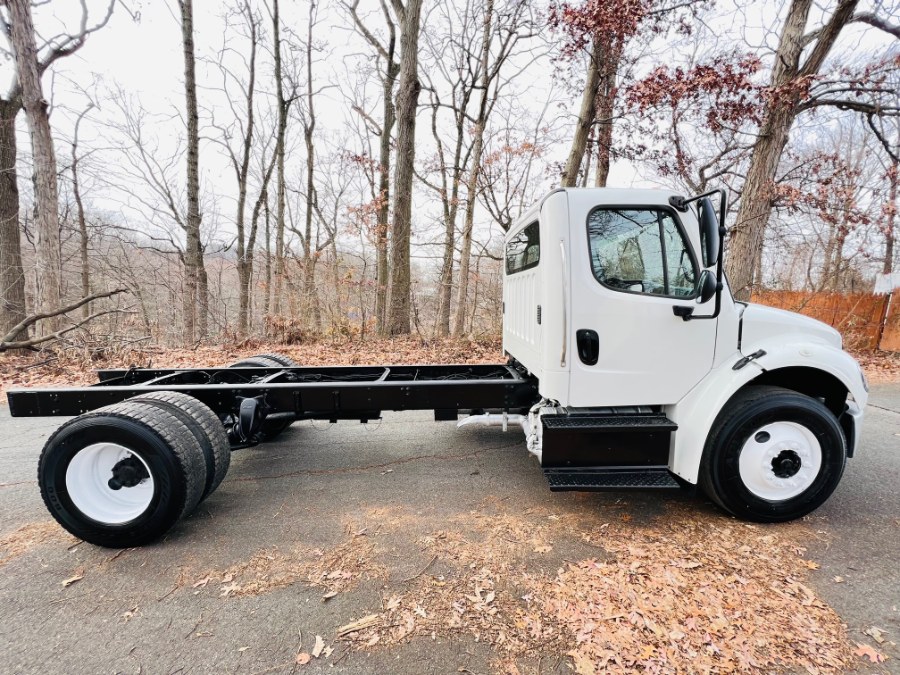 Used Freightliner M2 106 CAB & CHASSIS + CUMMINS ENGINE + AIR RIDE + NO CDL 2015 | NJ Truck Spot. South Amboy, New Jersey Used Freightliner M2 106 CAB & CHASSIS + CUMMINS ENGINE + AIR RIDE + NO CDL 2015 | NJ Truck Spot. South Amboy, New Jersey