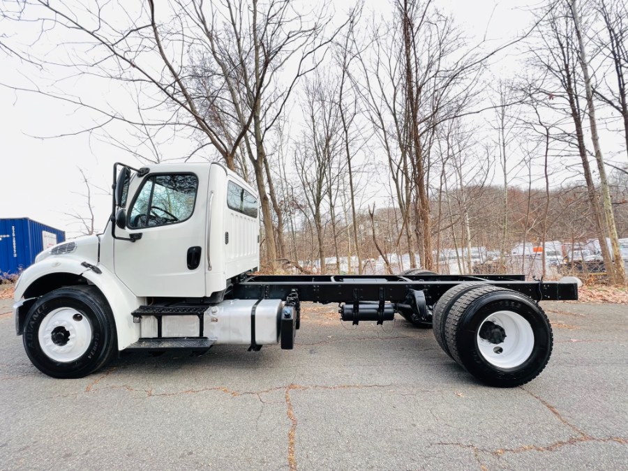Used Freightliner M2 106 CAB & CHASSIS + CUMMINS ENGINE + AIR RIDE + NO CDL 2015 | NJ Truck Spot. South Amboy, New Jersey Used Freightliner M2 106 CAB & CHASSIS + CUMMINS ENGINE + AIR RIDE + NO CDL 2015 | NJ Truck Spot. South Amboy, New Jersey