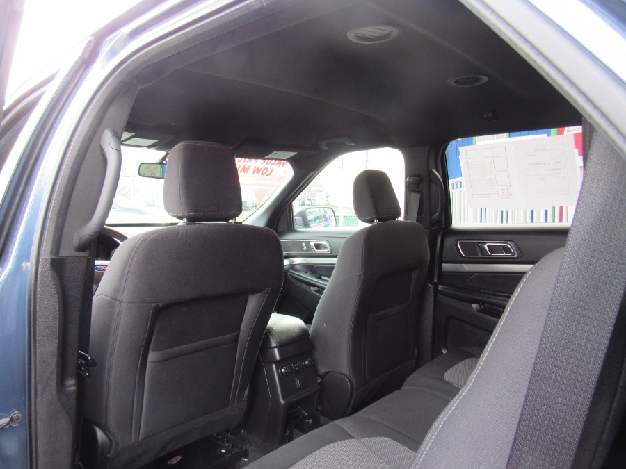 Used Ford Explorer XLT 4WD 2018 | NJ Used Cars Center. Irvington, New Jersey Used Ford Explorer XLT 4WD 2018 | NJ Used Cars Center. Irvington, New Jersey