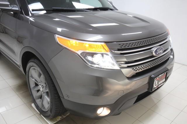 Used Ford Explorer Limited Edition 4WD w/ Navi & rearCam 2015 | Car Revolution. Maple Shade, New Jersey Used Ford Explorer Limited Edition 4WD w/ Navi & rearCam 2015 | Car Revolution. Maple Shade, New Jersey