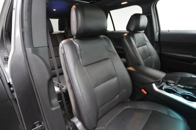 Used Ford Explorer Limited Edition 4WD w/ Navi & rearCam 2015 | Car Revolution. Maple Shade, New Jersey Used Ford Explorer Limited Edition 4WD w/ Navi & rearCam 2015 | Car Revolution. Maple Shade, New Jersey