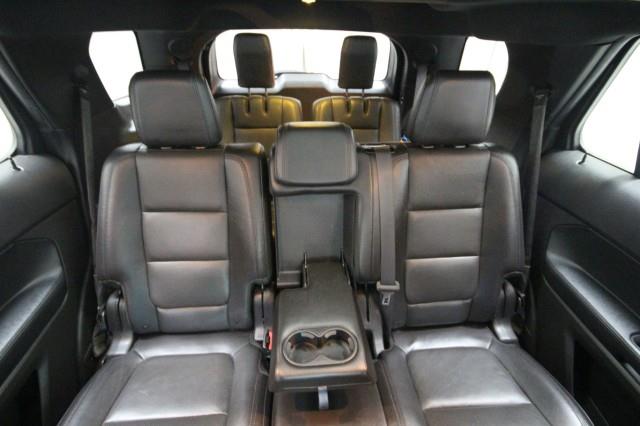 Used Ford Explorer Limited Edition 4WD w/ Navi & rearCam 2015 | Car Revolution. Maple Shade, New Jersey Used Ford Explorer Limited Edition 4WD w/ Navi & rearCam 2015 | Car Revolution. Maple Shade, New Jersey