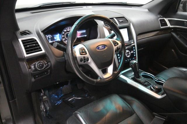 Used Ford Explorer Limited Edition 4WD w/ Navi & rearCam 2015 | Car Revolution. Maple Shade, New Jersey Used Ford Explorer Limited Edition 4WD w/ Navi & rearCam 2015 | Car Revolution. Maple Shade, New Jersey