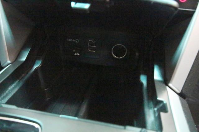 Used Ford Explorer Limited Edition 4WD w/ Navi & rearCam 2015 | Car Revolution. Maple Shade, New Jersey Used Ford Explorer Limited Edition 4WD w/ Navi & rearCam 2015 | Car Revolution. Maple Shade, New Jersey