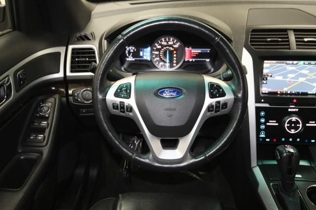 Used Ford Explorer Limited Edition 4WD w/ Navi & rearCam 2015 | Car Revolution. Maple Shade, New Jersey Used Ford Explorer Limited Edition 4WD w/ Navi & rearCam 2015 | Car Revolution. Maple Shade, New Jersey
