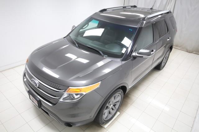 Used Ford Explorer Limited Edition 4WD w/ Navi & rearCam 2015 | Car Revolution. Maple Shade, New Jersey Used Ford Explorer Limited Edition 4WD w/ Navi & rearCam 2015 | Car Revolution. Maple Shade, New Jersey