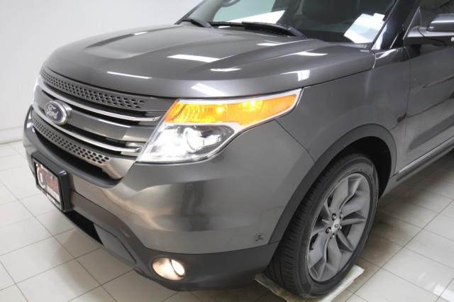 Used Ford Explorer Limited Edition 4WD w/ Navi & rearCam 2015 | Car Revolution. Maple Shade, New Jersey Used Ford Explorer Limited Edition 4WD w/ Navi & rearCam 2015 | Car Revolution. Maple Shade, New Jersey