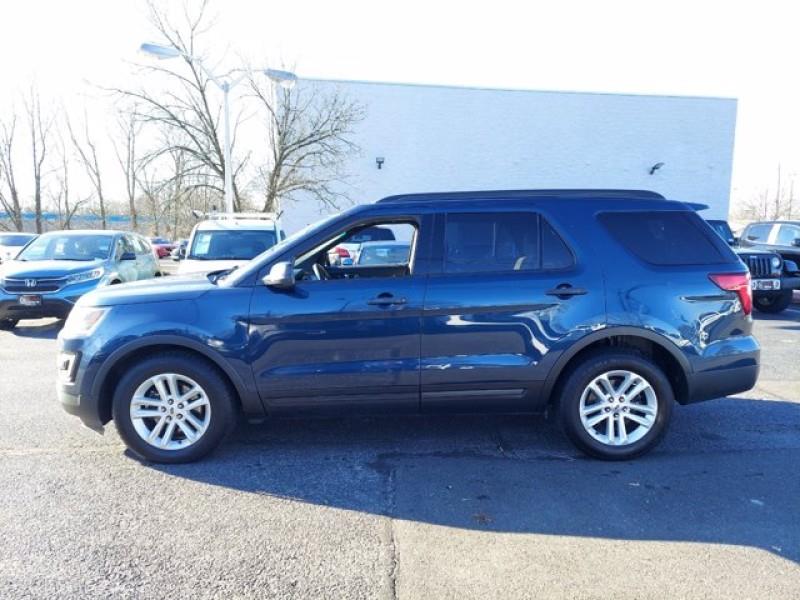 Used Ford Explorer Base 2017 | Car Revolution. Maple Shade, New Jersey Used Ford Explorer Base 2017 | Car Revolution. Maple Shade, New Jersey