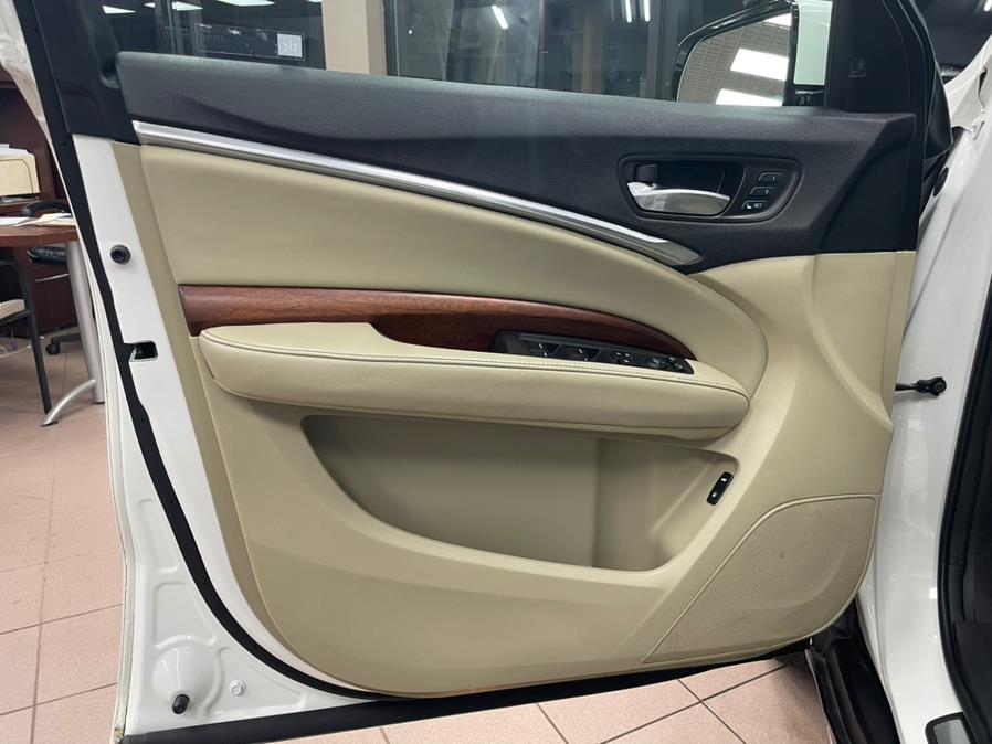 2017 Acura MDX SH-AWD w/Advance Pkg, available for sale in Massapequa Park, New York | Power Motors East. Massapequa Park, New York 2017 Acura MDX SH-AWD w/Advance Pkg, available for sale in Massapequa Park, New York | Power Motors East. Massapequa Park, New York