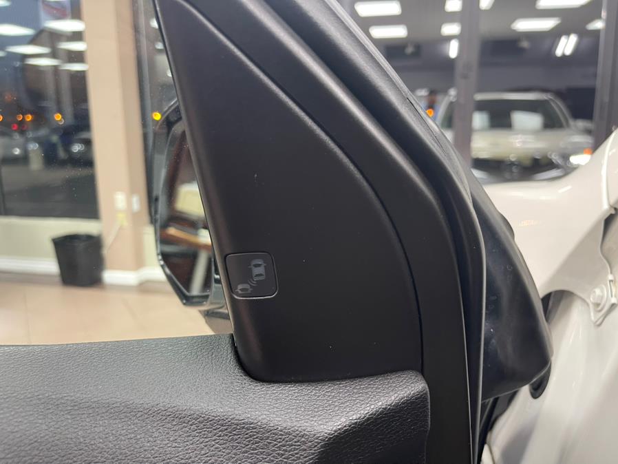 2017 Acura MDX SH-AWD w/Advance Pkg, available for sale in Massapequa Park, New York | Power Motors East. Massapequa Park, New York 2017 Acura MDX SH-AWD w/Advance Pkg, available for sale in Massapequa Park, New York | Power Motors East. Massapequa Park, New York
