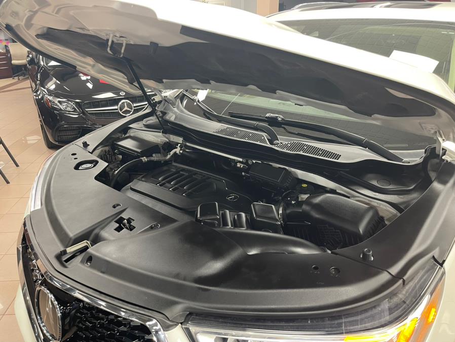 2017 Acura MDX SH-AWD w/Advance Pkg, available for sale in Massapequa Park, New York | Power Motors East. Massapequa Park, New York 2017 Acura MDX SH-AWD w/Advance Pkg, available for sale in Massapequa Park, New York | Power Motors East. Massapequa Park, New York