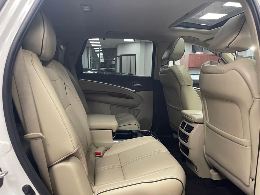 2017 Acura MDX SH-AWD w/Advance Pkg, available for sale in Massapequa Park, New York | Power Motors East. Massapequa Park, New York 2017 Acura MDX SH-AWD w/Advance Pkg, available for sale in Massapequa Park, New York | Power Motors East. Massapequa Park, New York