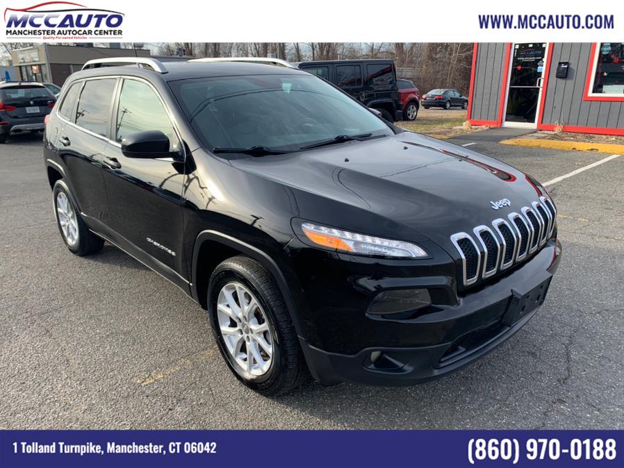 Used Jeep Cherokee Latitude 4x4 2017 | Manchester Autocar Center. Manchester, Connecticut