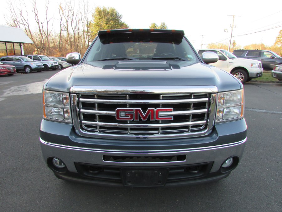 Used GMC Sierra 1500 4WD Crew Cab 143.5" SLE 2009 | United Auto Sales of E Windsor, Inc. East Windsor, Connecticut Used GMC Sierra 1500 4WD Crew Cab 143.5" SLE 2009 | United Auto Sales of E Windsor, Inc. East Windsor, Connecticut