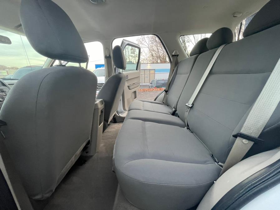 Used Ford Escape FWD 4dr I4 Auto XLS 2008 | Auto Match LLC. Waterbury, Connecticut Used Ford Escape FWD 4dr I4 Auto XLS 2008 | Auto Match LLC. Waterbury, Connecticut