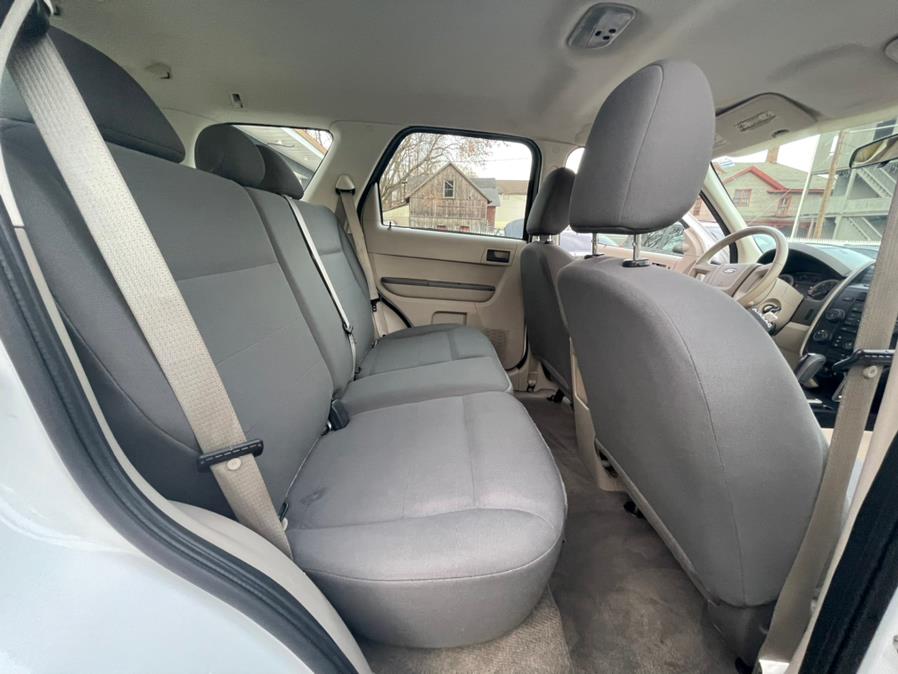 Used Ford Escape FWD 4dr I4 Auto XLS 2008 | Auto Match LLC. Waterbury, Connecticut Used Ford Escape FWD 4dr I4 Auto XLS 2008 | Auto Match LLC. Waterbury, Connecticut