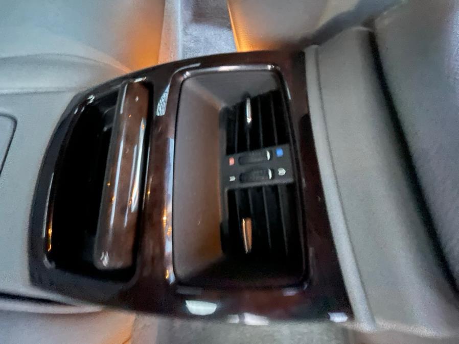 Used BMW 3 Series 2dr Conv 335i 2011 | Auto Match LLC. Waterbury, Connecticut Used BMW 3 Series 2dr Conv 335i 2011 | Auto Match LLC. Waterbury, Connecticut