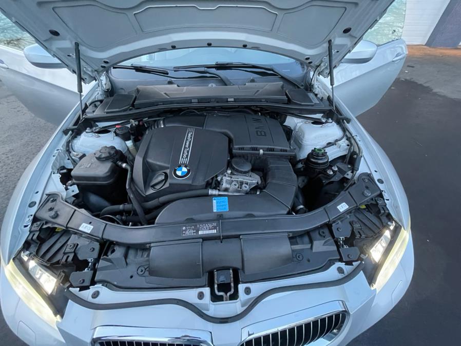Used BMW 3 Series 2dr Conv 335i 2011 | Auto Match LLC. Waterbury, Connecticut Used BMW 3 Series 2dr Conv 335i 2011 | Auto Match LLC. Waterbury, Connecticut