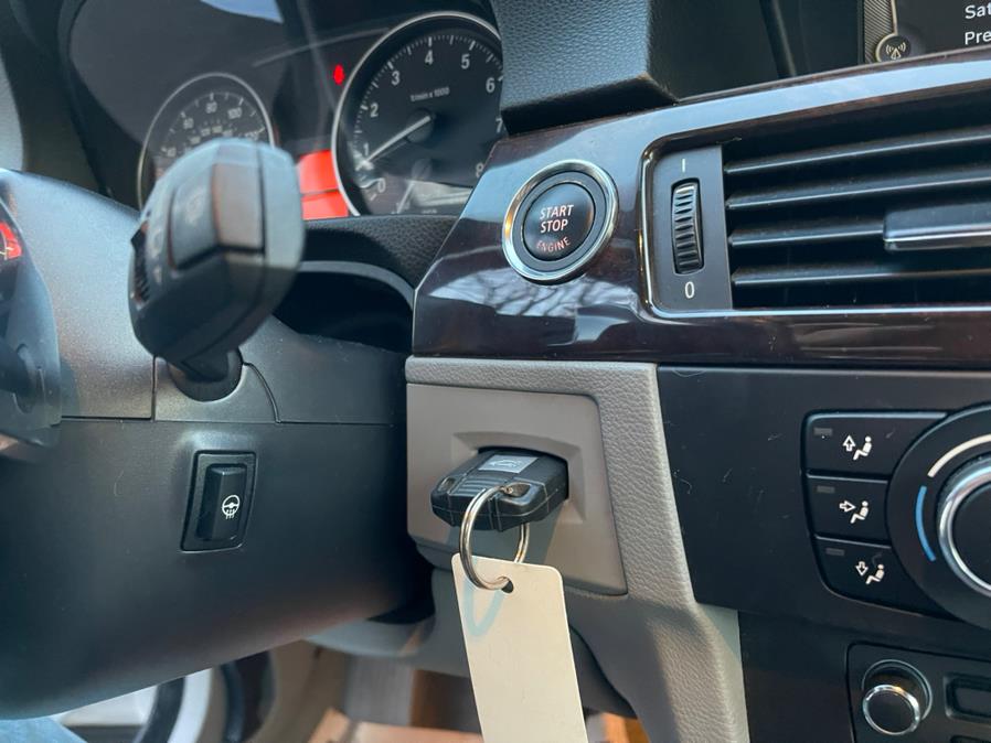 Used BMW 3 Series 2dr Conv 335i 2011 | Auto Match LLC. Waterbury, Connecticut Used BMW 3 Series 2dr Conv 335i 2011 | Auto Match LLC. Waterbury, Connecticut