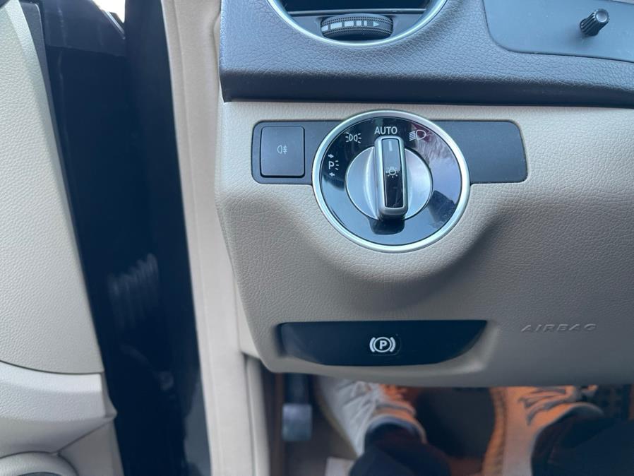 Used Mercedes-Benz C-Class 4dr Sdn C 250 Sport RWD 2014 | Auto Match LLC. Waterbury, Connecticut Used Mercedes-Benz C-Class 4dr Sdn C 250 Sport RWD 2014 | Auto Match LLC. Waterbury, Connecticut