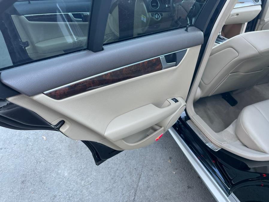 Used Mercedes-Benz C-Class 4dr Sdn C 250 Sport RWD 2014 | Auto Match LLC. Waterbury, Connecticut Used Mercedes-Benz C-Class 4dr Sdn C 250 Sport RWD 2014 | Auto Match LLC. Waterbury, Connecticut