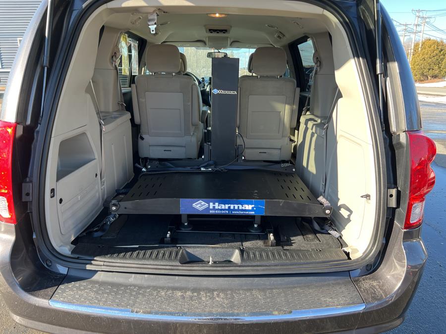 Used Dodge Grand Caravan SE Wagon 2017 | Pray's Auto Sales . Bangor , Maine Used Dodge Grand Caravan SE Wagon 2017 | Pray's Auto Sales . Bangor , Maine