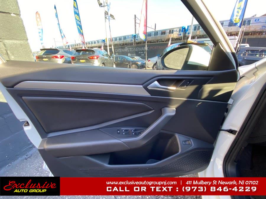2019 Volkswagen Jetta SE Auto w/SULEV, available for sale in Newark, New Jersey | Exclusive Auto Group. Newark, New Jersey 2019 Volkswagen Jetta SE Auto w/SULEV, available for sale in Newark, New Jersey | Exclusive Auto Group. Newark, New Jersey