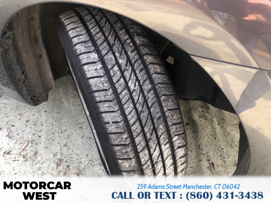 Used Toyota Prius 5dr HB (Natl) 2009 | Motorcar West. Manchester, Connecticut Used Toyota Prius 5dr HB (Natl) 2009 | Motorcar West. Manchester, Connecticut