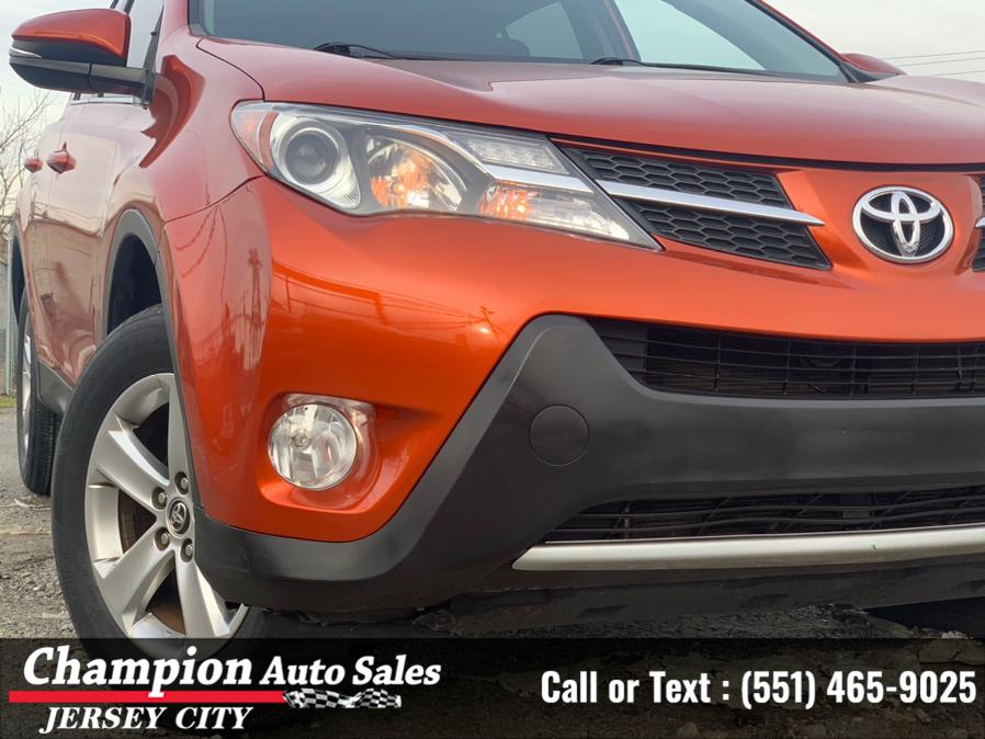 Used Toyota RAV4 FWD 4dr XLE (Natl) 2015 | Champion Auto Sales of JC. Jersey City, New Jersey Used Toyota RAV4 FWD 4dr XLE (Natl) 2015 | Champion Auto Sales of JC. Jersey City, New Jersey
