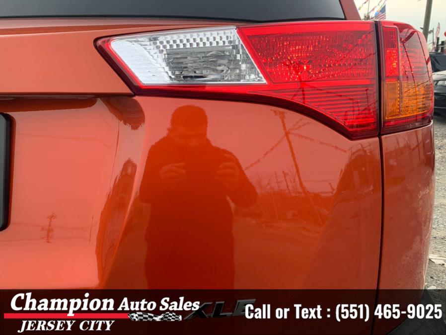 Used Toyota RAV4 FWD 4dr XLE (Natl) 2015 | Champion Auto Sales of JC. Jersey City, New Jersey Used Toyota RAV4 FWD 4dr XLE (Natl) 2015 | Champion Auto Sales of JC. Jersey City, New Jersey