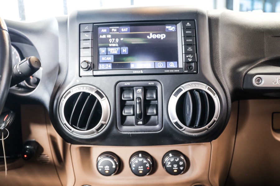 Used Jeep Wrangler Unlimited 4WD 4dr Sahara 2015 | 26 Motors Long Island. ELMONT, New York Used Jeep Wrangler Unlimited 4WD 4dr Sahara 2015 | 26 Motors Long Island. ELMONT, New York