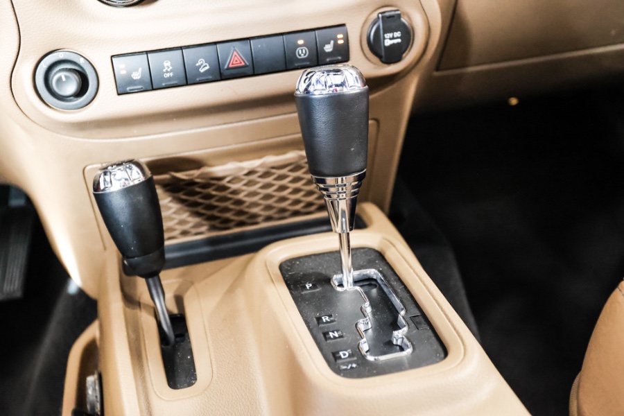 Used Jeep Wrangler Unlimited 4WD 4dr Sahara 2015 | 26 Motors Long Island. ELMONT, New York Used Jeep Wrangler Unlimited 4WD 4dr Sahara 2015 | 26 Motors Long Island. ELMONT, New York