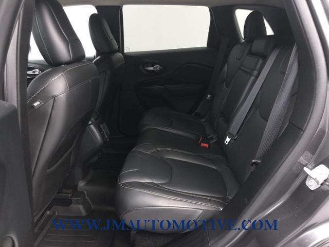 Used Jeep Cherokee 4WD 4dr Limited 2015 | J&M Automotive Sls&Svc LLC. Naugatuck, Connecticut Used Jeep Cherokee 4WD 4dr Limited 2015 | J&M Automotive Sls&Svc LLC. Naugatuck, Connecticut