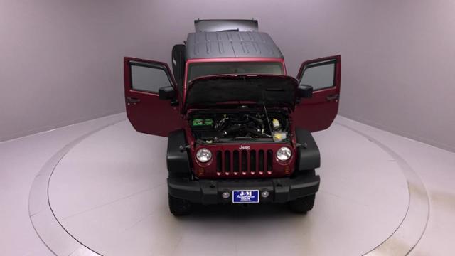 2011 Jeep Wrangler 4WD 2dr Rubicon, available for sale in Naugatuck, Connecticut | J&M Automotive Sls&Svc LLC. Naugatuck, Connecticut 2011 Jeep Wrangler 4WD 2dr Rubicon, available for sale in Naugatuck, Connecticut | J&M Automotive Sls&Svc LLC. Naugatuck, Connecticut
