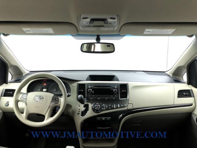 Used Toyota Sienna 5dr 8-Pass Van V6 LE FWD 2013 | J&M Automotive Sls&Svc LLC. Naugatuck, Connecticut Used Toyota Sienna 5dr 8-Pass Van V6 LE FWD 2013 | J&M Automotive Sls&Svc LLC. Naugatuck, Connecticut