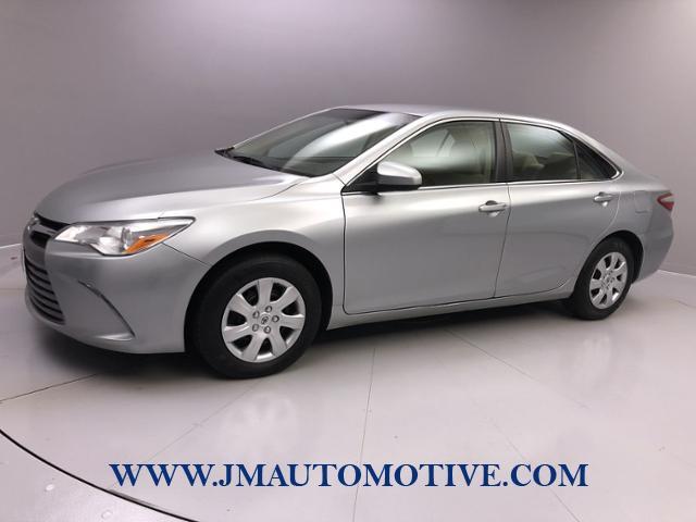 Used Toyota Camry LE Auto 2017 | J&M Automotive Sls&Svc LLC. Naugatuck, Connecticut Used Toyota Camry LE Auto 2017 | J&M Automotive Sls&Svc LLC. Naugatuck, Connecticut
