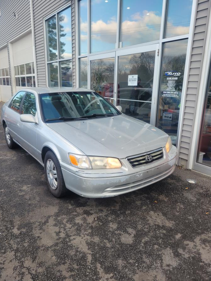 Used Toyota Camry 4dr Sdn LE Auto (Natl) 2001 | Chris's Auto Clinic. Plainville, Connecticut Used Toyota Camry 4dr Sdn LE Auto (Natl) 2001 | Chris's Auto Clinic. Plainville, Connecticut